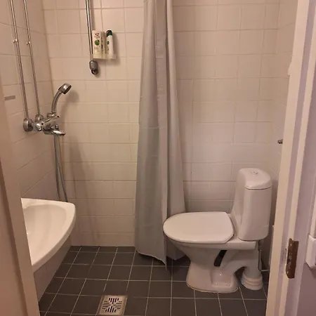 Beautiful And Spacious Studio, Downtown *